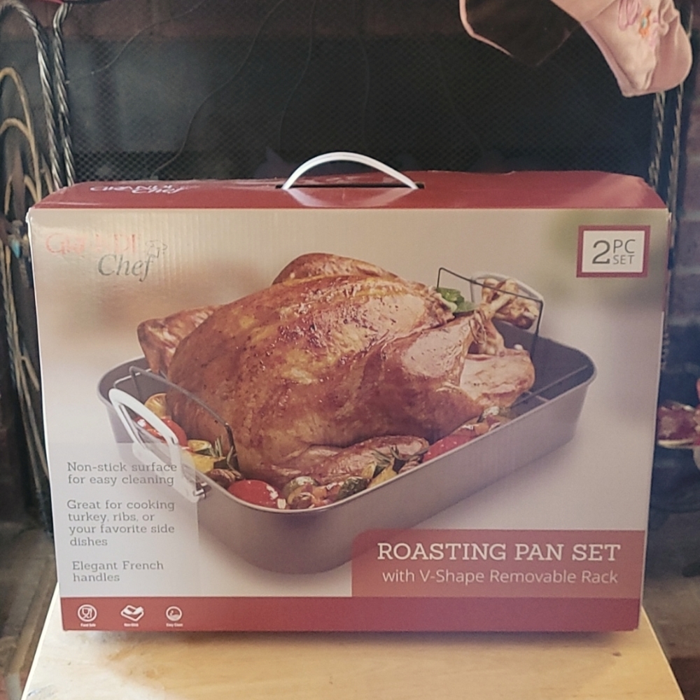 NIB 2 PC Non Stick Roasting Pan